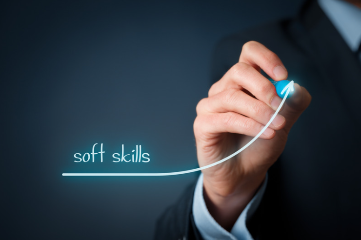 Les 7 soft skills les plus recherchées : la boîte à outils en or du recrutement